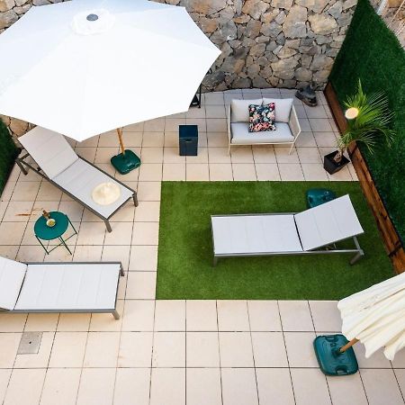 Vila Family House With Patio And Communal Pool Santa Úrsula Exteriér fotografie